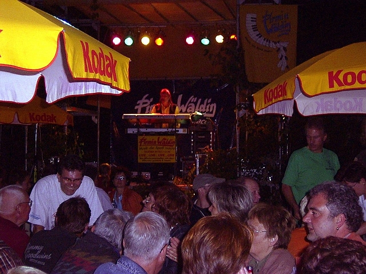 060.jpg